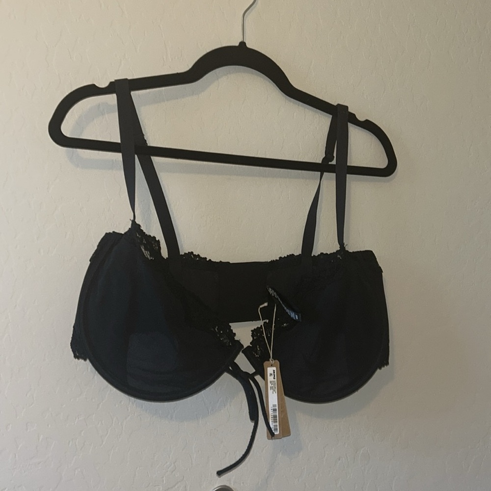 SKIMS Summer Mesh lace Balcon net bra ONYX 40DDD 40F Black - Picture 5 of 8
